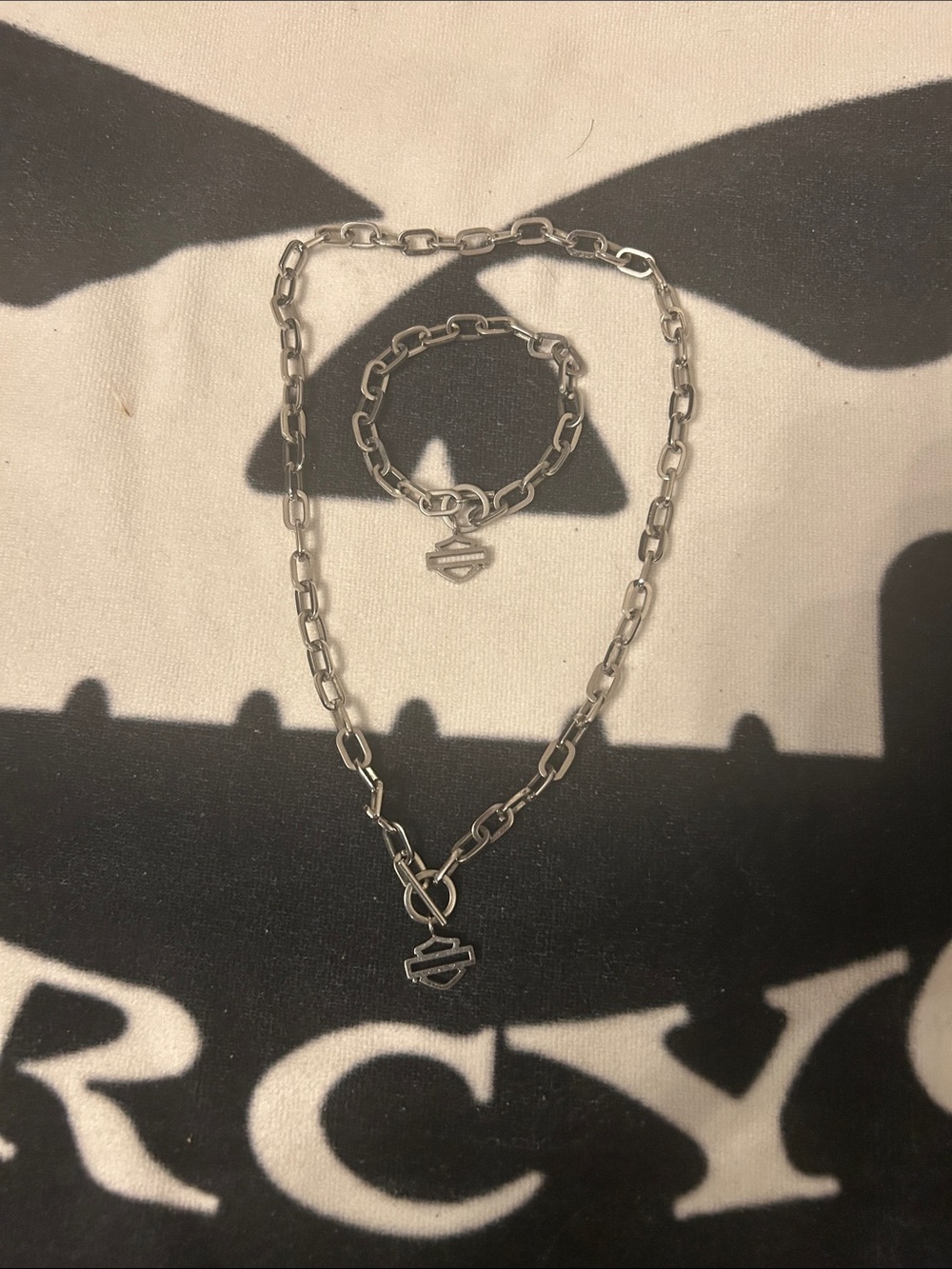 Harley-Davidson Silver Chain Necklace with Shield Pendant & bracelet set in